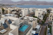 small thumb
